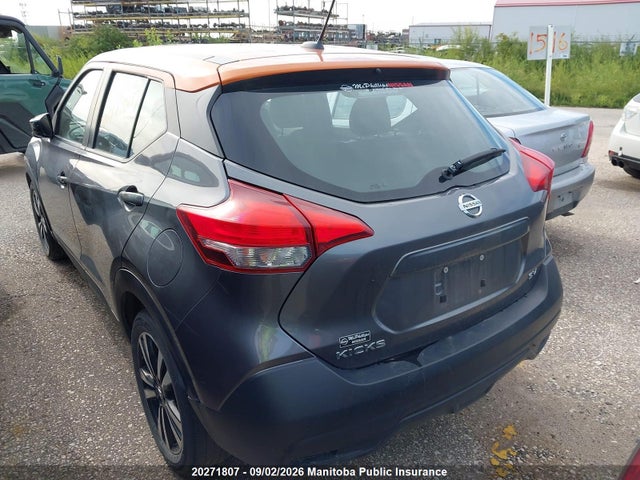 Nissan KICKS SV 2018 3N1CP5CU0JL518671 Image 3