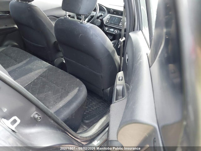 Nissan KICKS SV 2018 3N1CP5CU0JL518671 Image 8