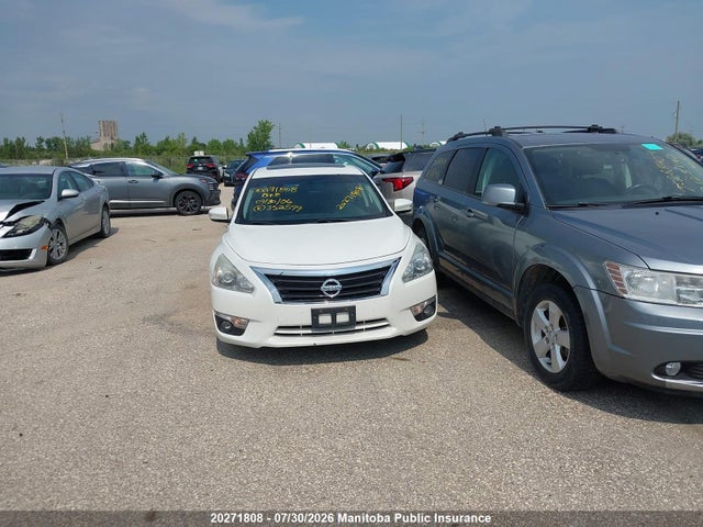 1N4BL3AP5FN352599 Nissan Altima 3.5 Sl