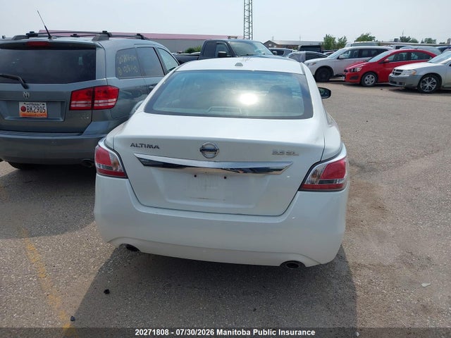 1N4BL3AP5FN352599 Nissan Altima 3.5 Sl
