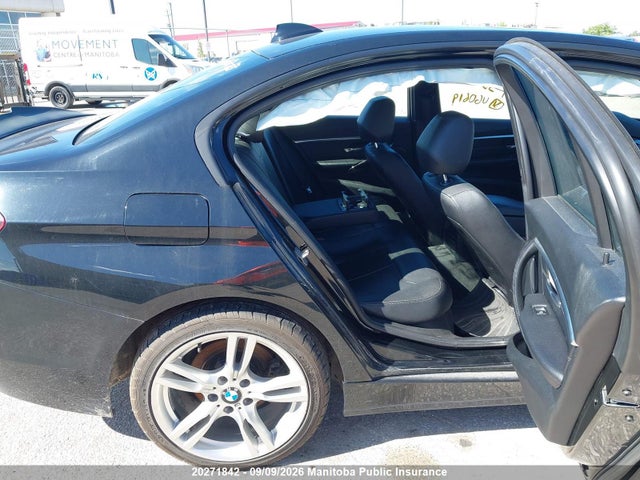 20271842 :رقم المزاد ، WBA8D9G57HNU60619 vin ، 2017 Bmw 330i Xdrive مزاد بيع