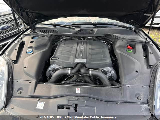 WP1AB2A28HLA52334 Porsche CAYENNE S