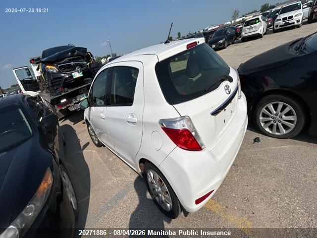 2012 Toyota Yaris Le მანქანა იყიდება აუქციონზე, vin: JTDKTUD36CD528943, აუქციონის ნომერი: 20271886
