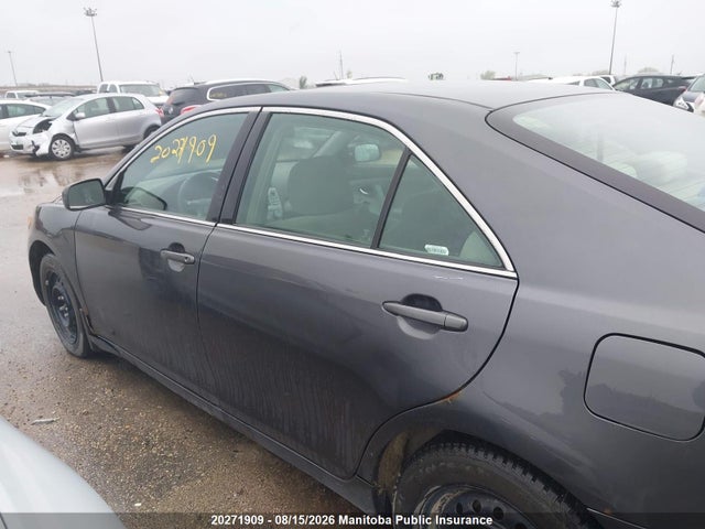 20271909 :رقم المزاد ، 4T1BE46K37U698287 vin ، 2007 Toyota Camry Le مزاد بيع