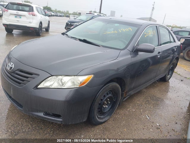 20271909 :رقم المزاد ، 4T1BE46K37U698287 vin ، 2007 Toyota Camry Le مزاد بيع