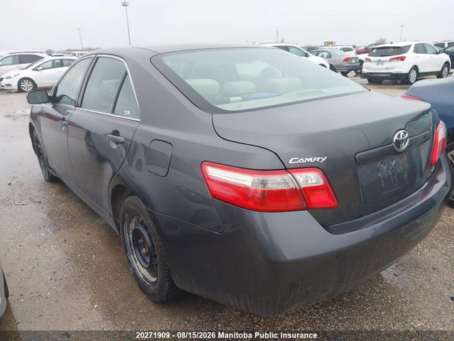 20271909 :رقم المزاد ، 4T1BE46K37U698287 vin ، 2007 Toyota Camry Le مزاد بيع