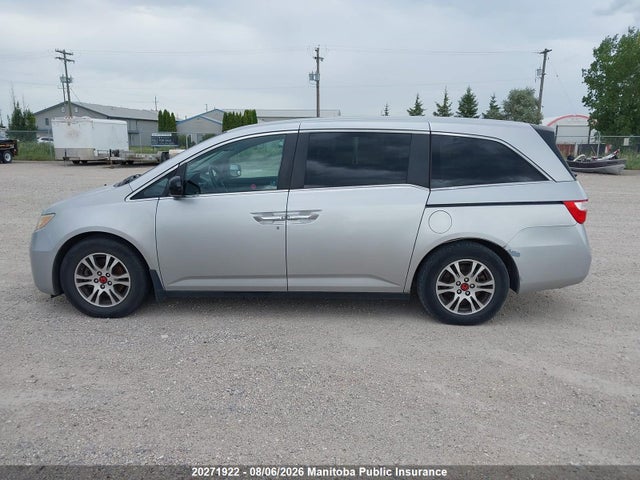 20271922 :رقم المزاد ، 5FNRL5H66BB503945 vin ، 2011 Honda Odyssey Ex-l مزاد بيع