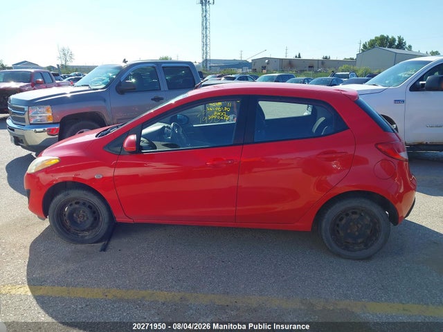 20271950 :رقم المزاد ، JM1DE1HY7B0123946 vin ، 2011 Mazda Mazda2 Gx مزاد بيع