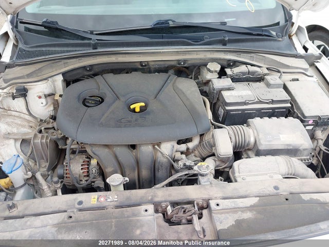 Продаж на аукціоні авто 2018 Hyundai Elantra Gt Gl, vin: KMHH35LE3JU021672, номер лоту: 20271989