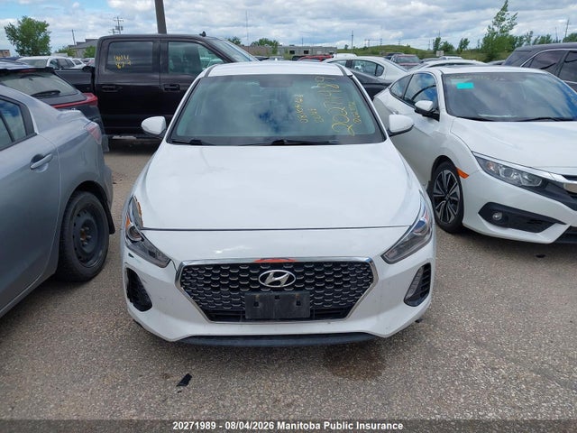 Продаж на аукціоні авто 2018 Hyundai Elantra Gt Gl, vin: KMHH35LE3JU021672, номер лоту: 20271989
