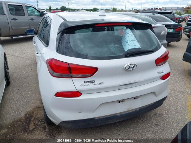 Продаж на аукціоні авто 2018 Hyundai Elantra Gt Gl, vin: KMHH35LE3JU021672, номер лоту: 20271989