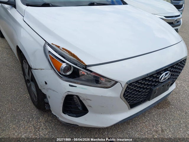 Продаж на аукціоні авто 2018 Hyundai Elantra Gt Gl, vin: KMHH35LE3JU021672, номер лоту: 20271989