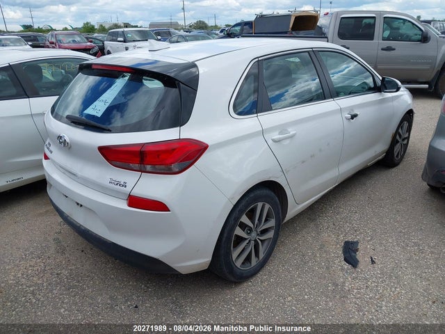 Продаж на аукціоні авто 2018 Hyundai Elantra Gt Gl, vin: KMHH35LE3JU021672, номер лоту: 20271989