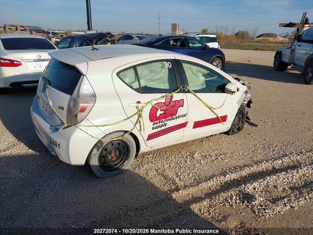JTDKDTB36E1080699 Toyota PRIUS C