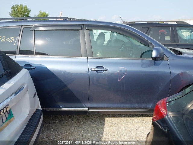 2011 Toyota Highlander V6 მანქანა იყიდება აუქციონზე, vin: 5TDBK3EH7BS090248, აუქციონის ნომერი: 20272087