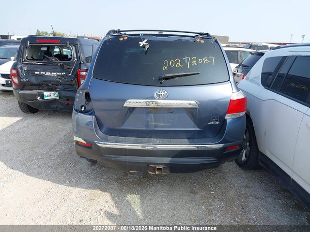 2011 Toyota Highlander V6 მანქანა იყიდება აუქციონზე, vin: 5TDBK3EH7BS090248, აუქციონის ნომერი: 20272087