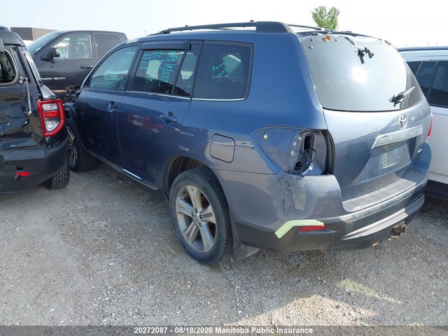 2011 Toyota Highlander V6 მანქანა იყიდება აუქციონზე, vin: 5TDBK3EH7BS090248, აუქციონის ნომერი: 20272087