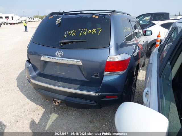 2011 Toyota Highlander V6 მანქანა იყიდება აუქციონზე, vin: 5TDBK3EH7BS090248, აუქციონის ნომერი: 20272087