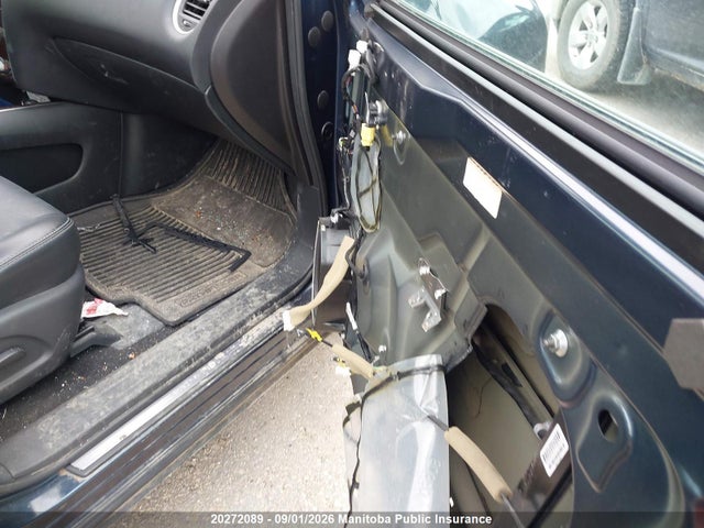 Продажа на аукционе авто 2015 Nissan Pathfinder Sl, vin: 5N1AR2MM0FC664790, номер лота: 20272089