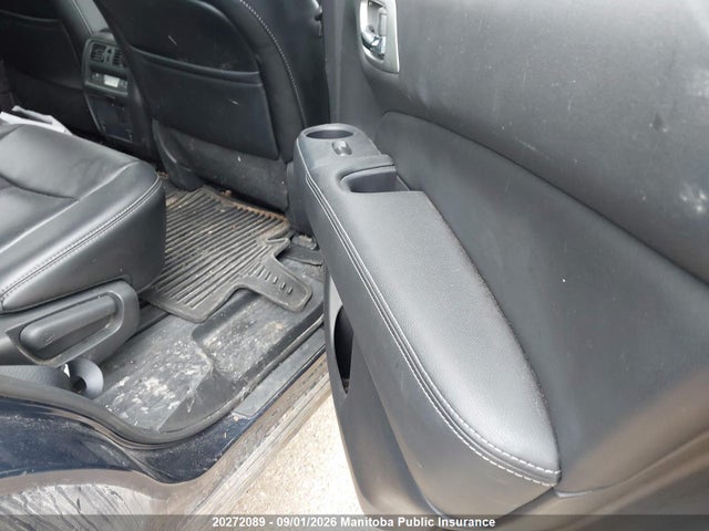 Продажа на аукционе авто 2015 Nissan Pathfinder Sl, vin: 5N1AR2MM0FC664790, номер лота: 20272089