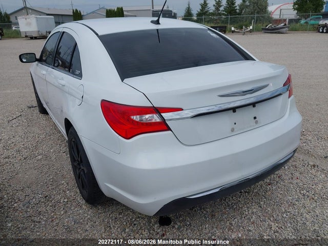 Chrysler 200 LX 2014 1C3CCBAB9EN191139 Image 3