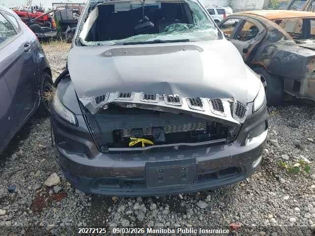 20272125 :رقم المزاد ، 1C4PJMCS5GW150032 vin ، 2016 Jeep Cherokee North مزاد بيع