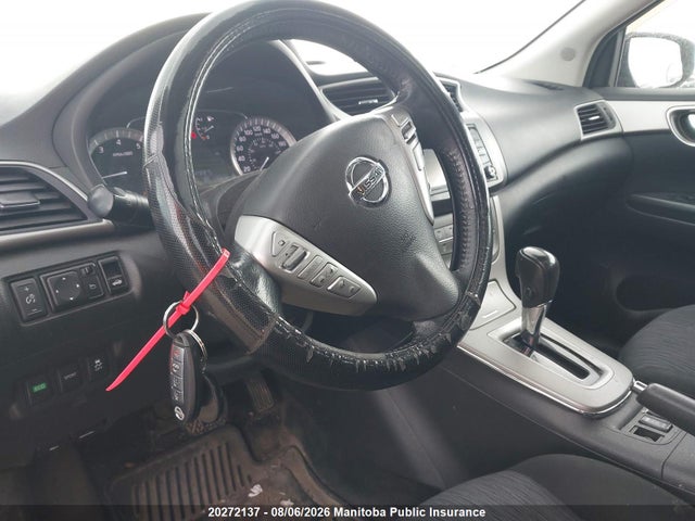 2014 Nissan Sentra 1.8 S მანქანა იყიდება აუქციონზე, vin: 3N1AB7AP0EL692017, აუქციონის ნომერი: 20272137