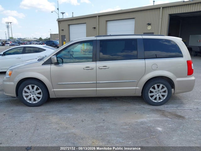 2014 Chrysler Town & Country Touring მანქანა იყიდება აუქციონზე, vin: 2C4RC1BGXER297550, აუქციონის ნომერი: 20272152