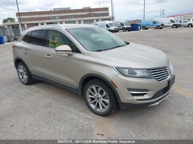 20272171 :رقم المزاد ، 5LMCJ2A93FUJ34952 vin ، 2015 Lincoln Mkc مزاد بيع
