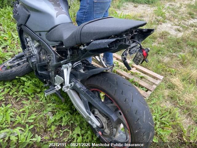 Honda Cbr650fa 2014 MLHRC7461E5000084 Image 3