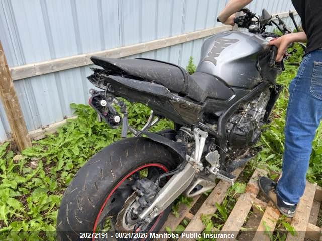 Honda Cbr650fa 2014 MLHRC7461E5000084 Image 4
