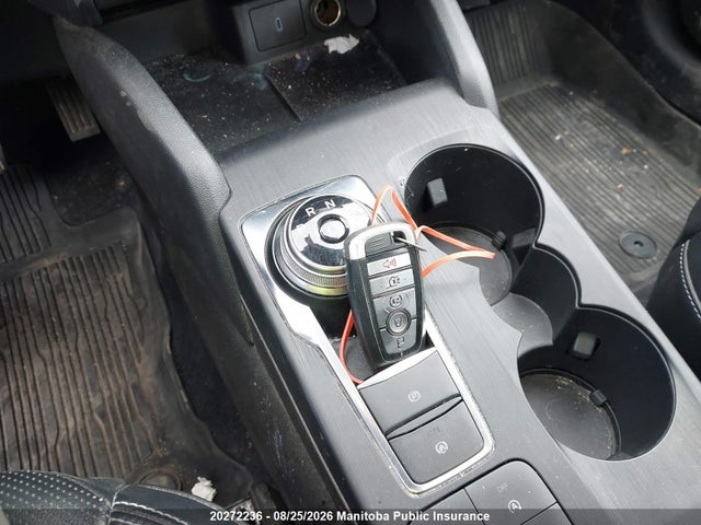 1FMCU9H69LUA02465 Ford ESCAPE SEL