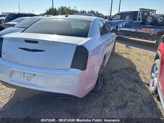 20272240 :رقم المزاد ، 2C3CCAGG6FH815700 vin ، 2015 Chrysler 300 S مزاد بيع