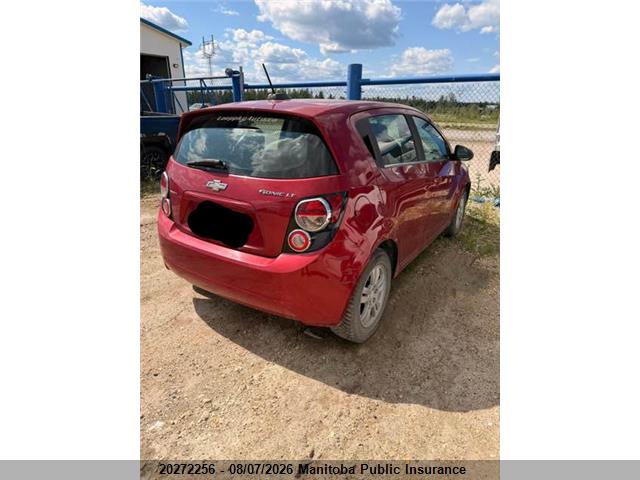 Chevrolet SONIC LT 2015 1G1JC6SH7F4180444 Image 4