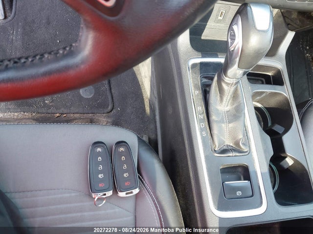 1FMCU9J92KUB38844 Ford Escape Titanium