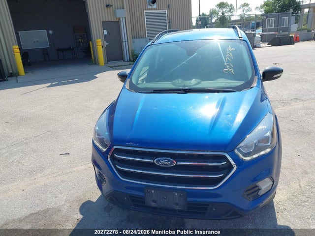 1FMCU9J92KUB38844 Ford Escape Titanium