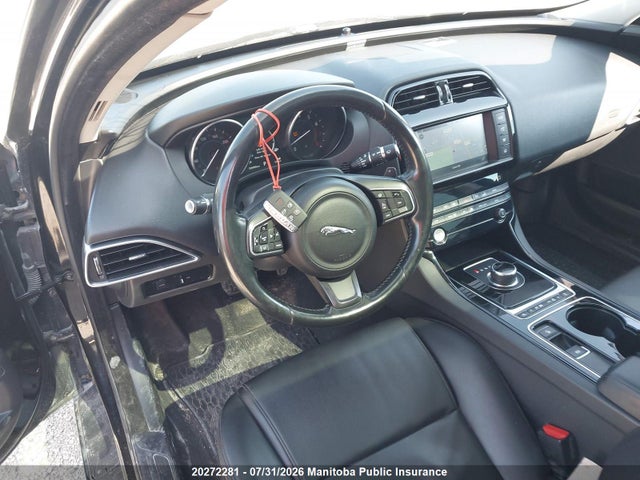 20272281 :رقم المزاد ، SAJAJ4BV7HA961834 vin ، 2017 Jaguar Xe 35t مزاد بيع