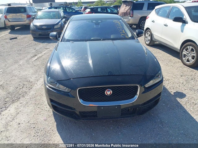 20272281 :رقم المزاد ، SAJAJ4BV7HA961834 vin ، 2017 Jaguar Xe 35t مزاد بيع