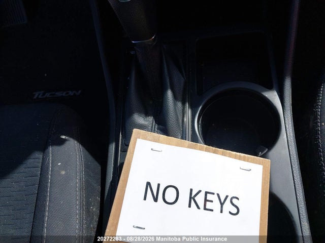 KM8J23A41KU016099 Hyundai Tucson Essential