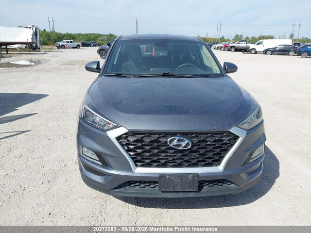 KM8J23A41KU016099 Hyundai Tucson Essential