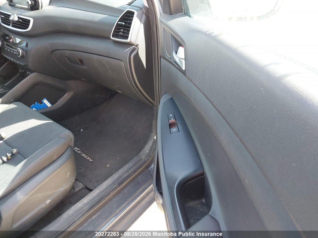 Hyundai Tucson Essential 2019 KM8J23A41KU016099 Image 5