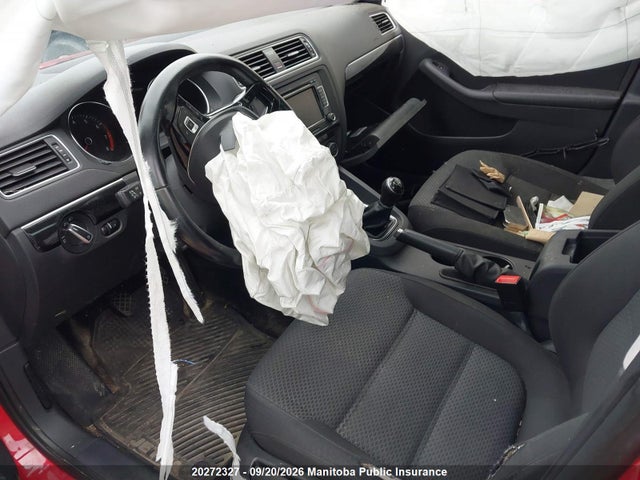 3VWB07AJXFM319823 Volkswagen Jetta 1.8 Tsi