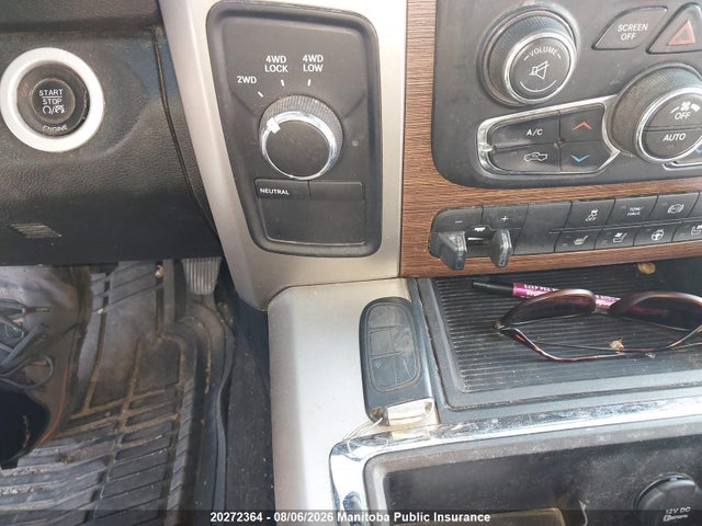 Dodge Ram 3500 Laramie Mega Cab 2015 3C63RRML3FG506641 Image 11