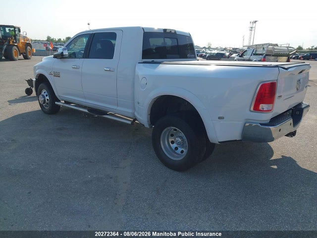 Dodge Ram 3500 Laramie Mega Cab 2015 3C63RRML3FG506641 Image 3
