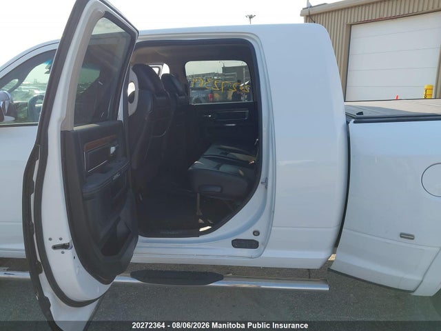 Dodge Ram 3500 Laramie Mega Cab 2015 3C63RRML3FG506641 Image 5