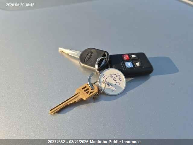 Продажа на аукционе авто 2005 Ford Escape Limited V6, vin: 1FMYU94105KA64335, номер лота: 20272382