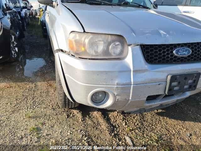 Продажа на аукционе авто 2005 Ford Escape Limited V6, vin: 1FMYU94105KA64335, номер лота: 20272382