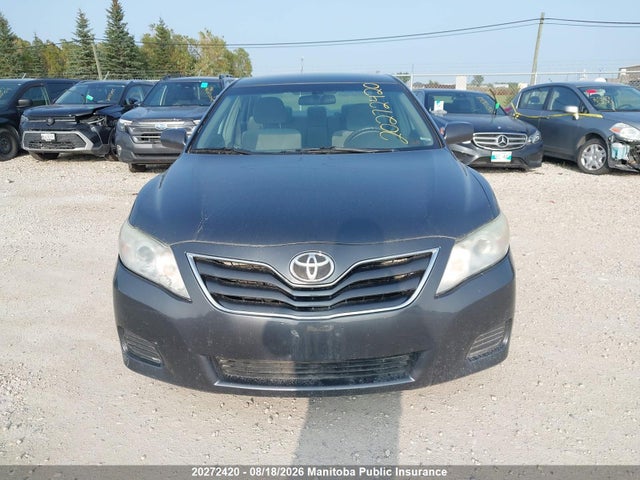 2011 Toyota Camry მანქანა იყიდება აუქციონზე, vin: 4T1BF3EKXBU773116, აუქციონის ნომერი: 20272420