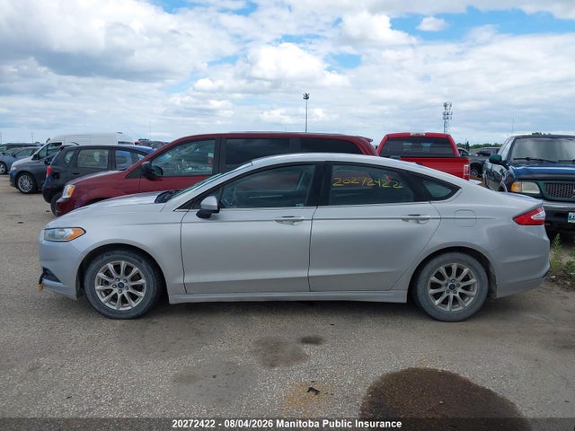 Продаж на аукціоні авто 2016 Ford Fusion S, vin: 3FA6P0G79GR220519, номер лоту: 20272422