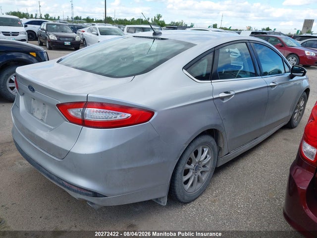 Продаж на аукціоні авто 2016 Ford Fusion S, vin: 3FA6P0G79GR220519, номер лоту: 20272422